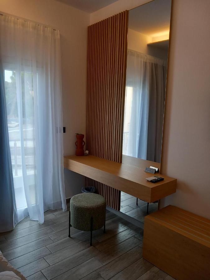 Bianco Hotel Lakkíon Exteriör bild