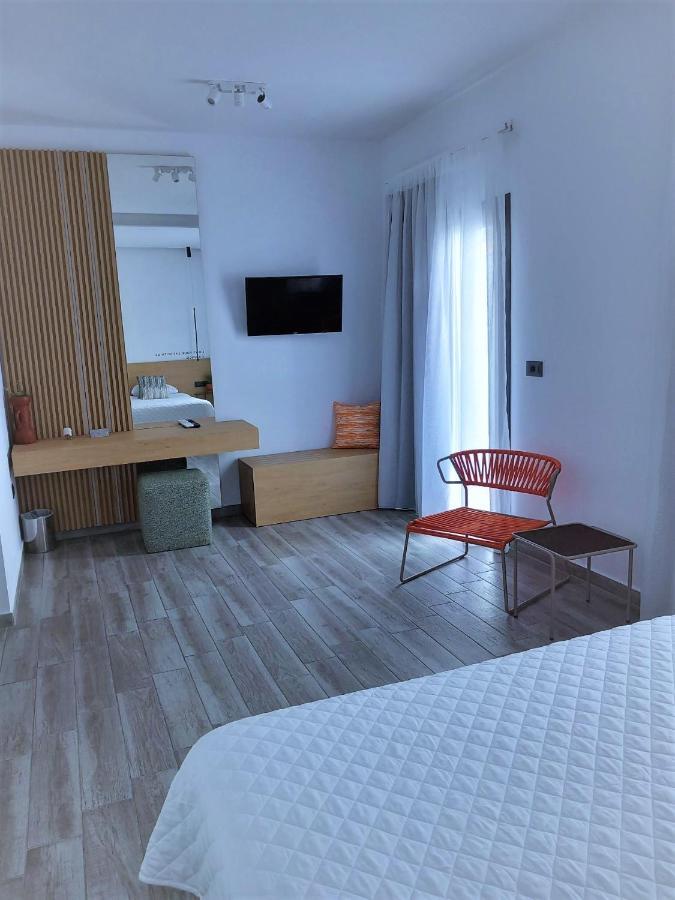 Bianco Hotel Lakkíon Exteriör bild